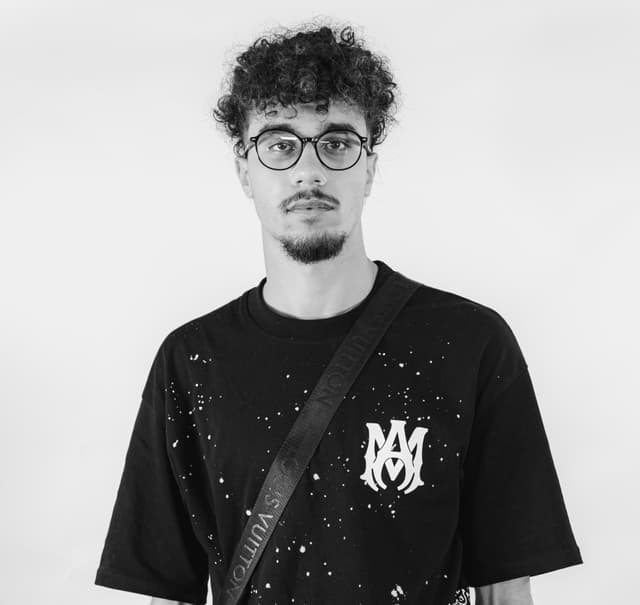 ARTIST 7